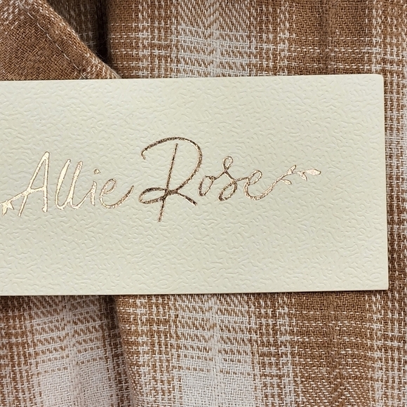 Allie Rose Women's Collared Plaid Romper - L - Picture 7 of 7